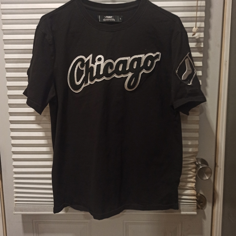 PRO Standard Men's Chicago White Sox Black jersey, size large
